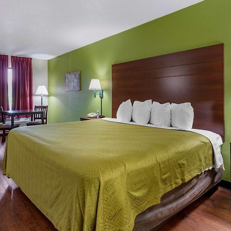 Econo Lodge Fayetteville Kültér fotó