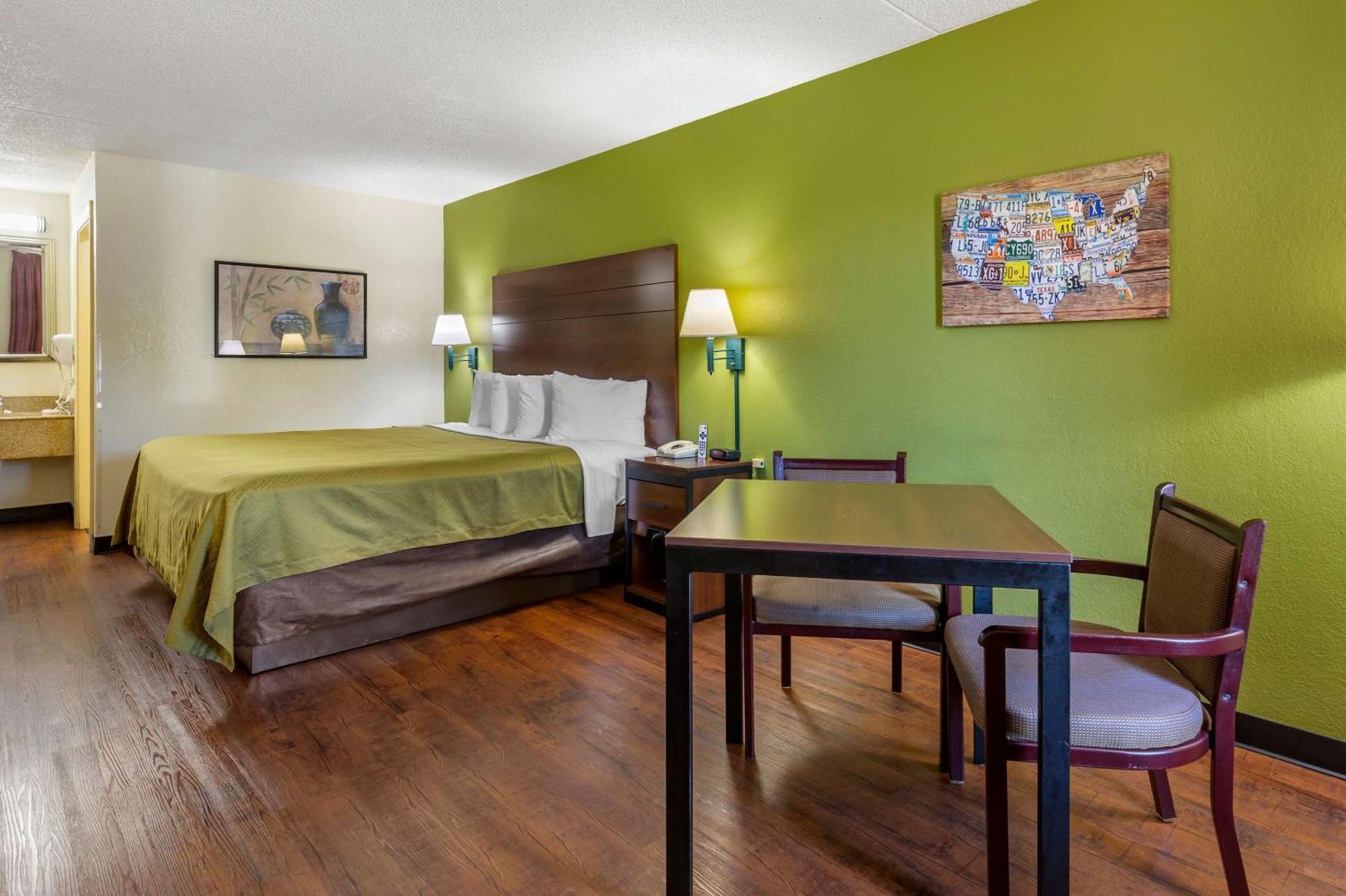 Econo Lodge Fayetteville Kültér fotó