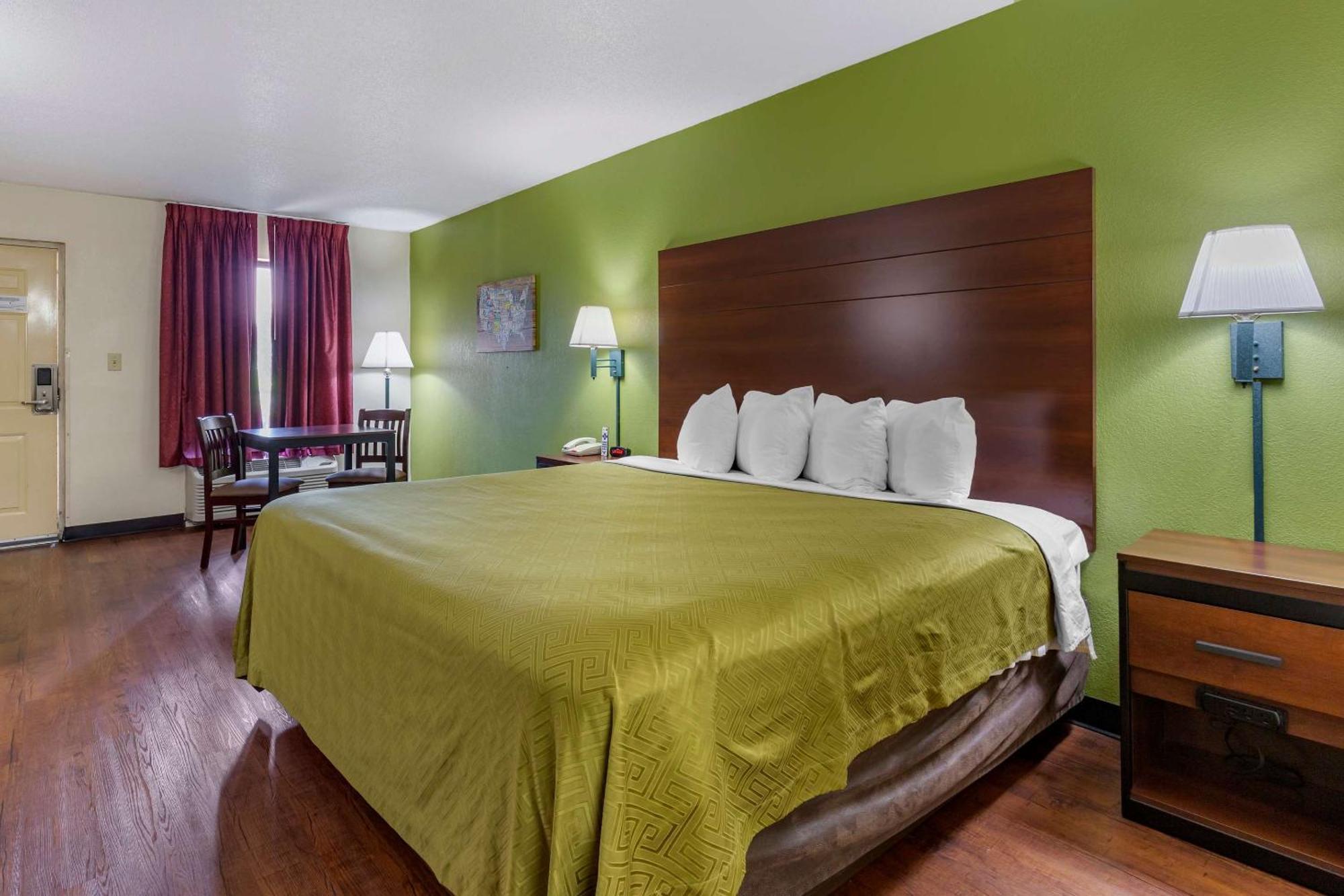 Econo Lodge Fayetteville Kültér fotó